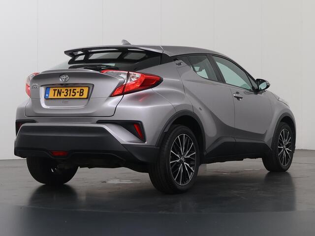 Toyota C-HR 1.2 Urban | Trekhaak Afneembaar | Parkeercamera | Navigatie | Climate Control | Keyless Go |