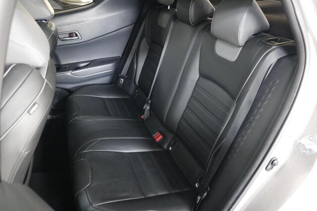 Toyota C-HR 1.8 Hybrid First Edition Clima | Leder | Cruise | Camera | JBL.