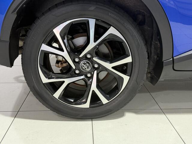 Toyota C-HR 1.8 Hybrid Style | Trekhaak | Stuurwielverwarming | Goed onderhouden |
