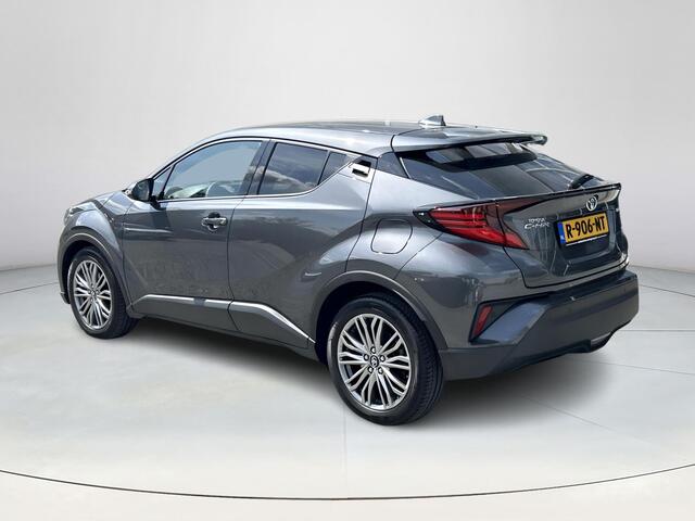 Toyota C-HR 1.8 Hybrid Executive **DODEHOEK DETECTIE/ STOELVERWARMING/ PARKEERSENSOREN**