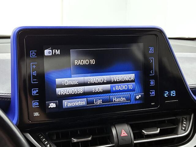 Toyota C-HR 1.8 Hybrid Bi-Tone Plus | LED Verlichting | Leder |