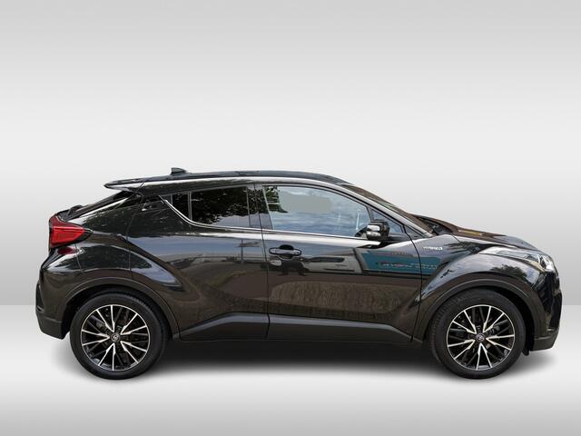 Toyota C-HR 1.8 Hybrid Dynamic | stoelverwarming | 18 inch velgen | achteruitrijcamera | afneembare trekhaak |