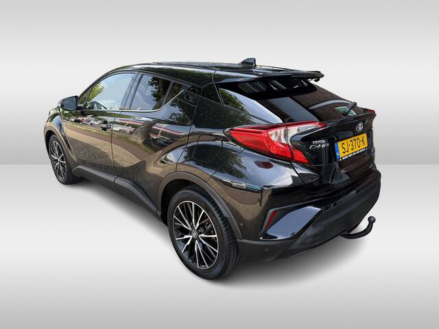 Toyota C-HR 1.8 Hybrid Dynamic | stoelverwarming | 18 inch velgen | achteruitrijcamera | afneembare trekhaak |