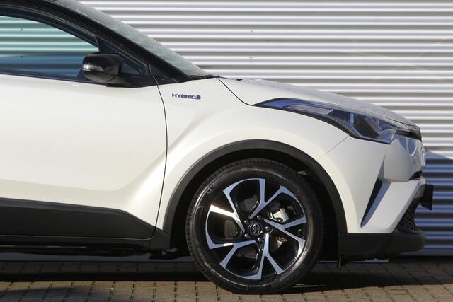Toyota C-HR 1.8 Hybrid Bi-Tone Plus