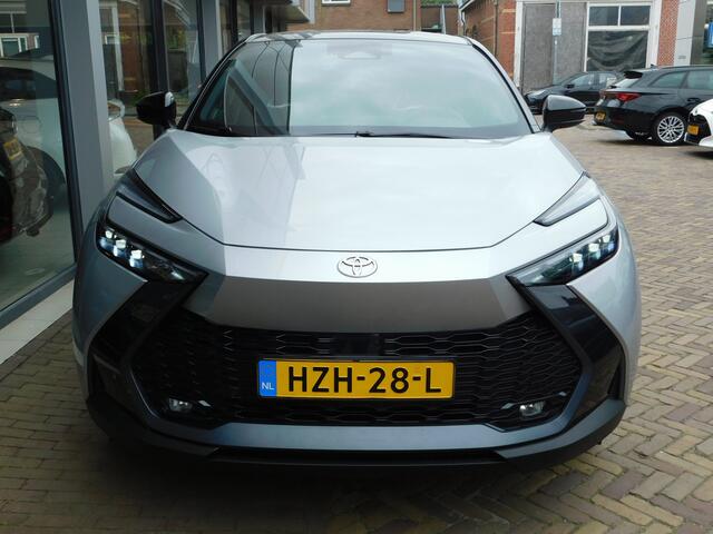 Toyota C-HR 2.0 Plug-in Hybrid 220 Executive