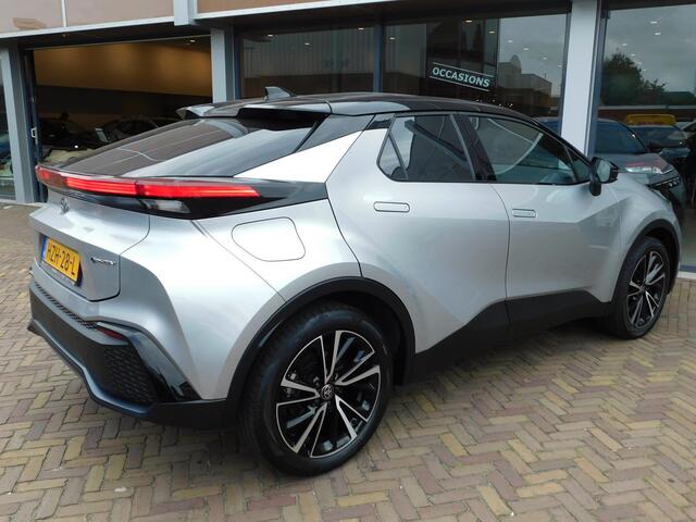 Toyota C-HR 2.0 Plug-in Hybrid 220 Executive
