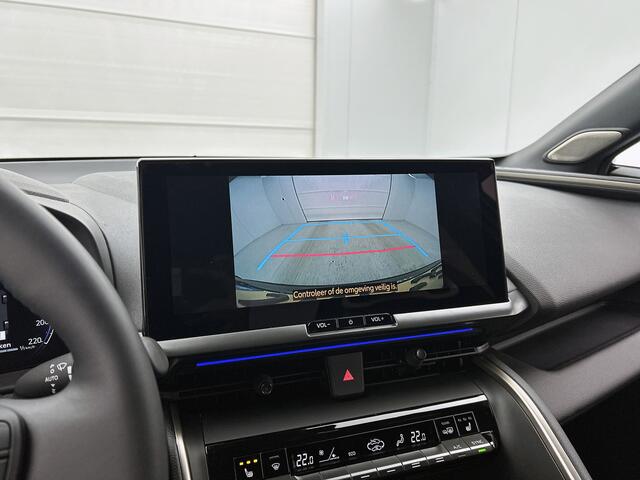 Toyota C-HR 2.0 Plug-in Hybrid 220 Executive Demo