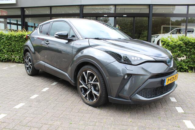 Toyota C-HR 1.8 Hybrid Style Bi-Tone | Rijklaar | Blind Spot | Stoelverw. | LED | Keyless | Sensoren v+a | Apple/Android | Dealer onderhouden