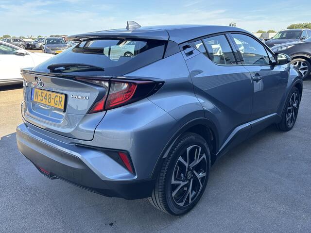 Toyota C-HR 1.8 Hybrid TeamNL NL auto, Navigatie, Camera, PDC, LMV, eerste eigenaar, nieuw staat!