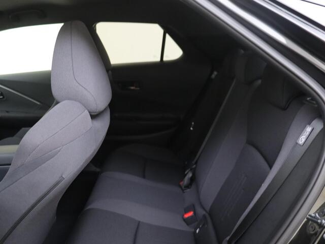 Toyota C-HR 2.0 Plug-in Hybrid 220 Business Plus