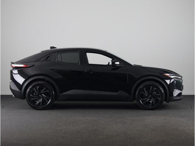 Toyota C-HR First Edition 77 kWh *EV - Deal* ¤ 4.000,- voordeel