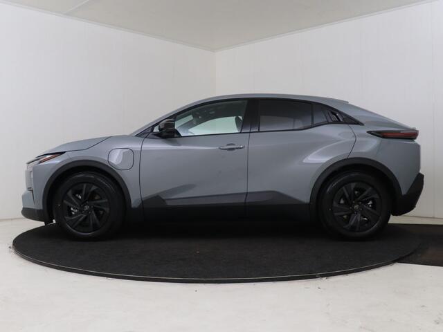 Toyota C-HR First Edition 77 kWh | DEMO | Navigatie | PDC | ACC | Elektrische achterklep |