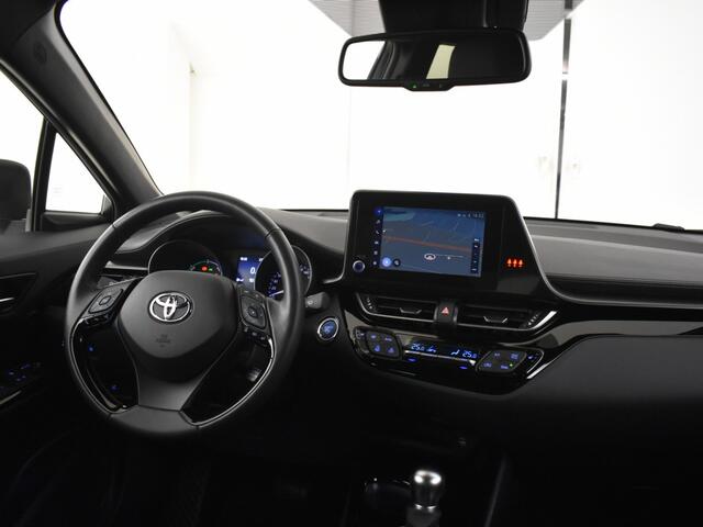 Toyota C-HR 2.0 Hybrid Bi-Tone | BLIS | PDC V+A | All Season