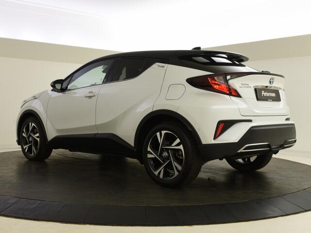 Toyota C-HR 2.0 Hybrid Bi-Tone | BLIS | PDC V+A | All Season