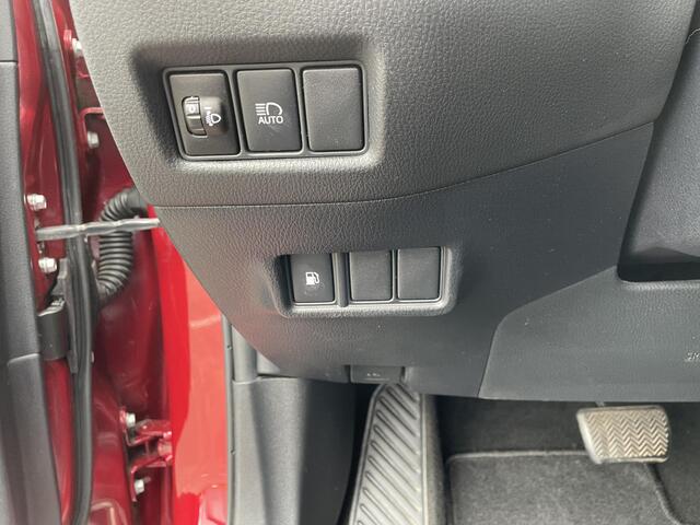 Toyota C-HR 1.8 Hybrid Style | Full map navigatie | Stoelverwarming | Dodehoekdetectie