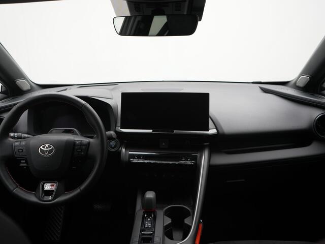 Toyota C-HR 2.0 Plug-in Hybrid 220 GR SPORT PLUS | Voorruit-Stuur-Stoelverwarming | JBL | Parkeersensoren V+A | Onderweg-naar-dealer