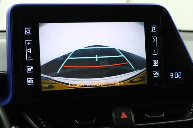 Toyota C-HR 1.8 Hybrid Bi-Tone | Adaptive Cruise Control | Navigatie | Achteruitrijcamera | Stoelverwarming |