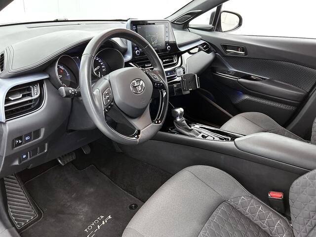 Toyota C-HR 2.0 Hybrid Style | Apple CarPlay | Android Auto |