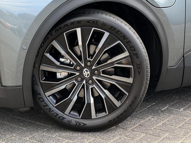 Toyota C-HR Executive AWD 77 kWh | Nieuw op voorraad |