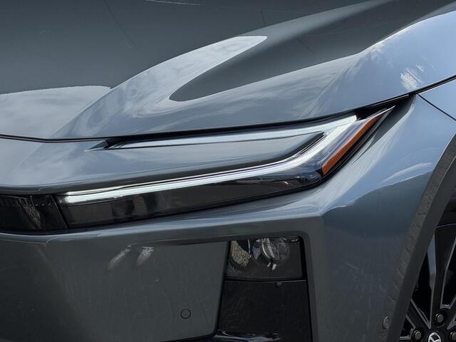 Toyota C-HR Executive AWD 77 kWh | Nieuw op voorraad |
