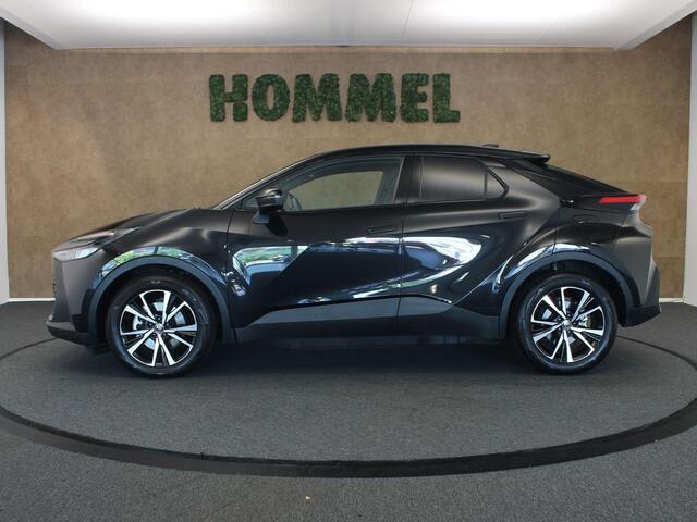 Toyota C-HR 2.0 Plug-in Hybrid 220 Dynamic - ORIGINEEL NEDERLANDSE AUTO - AFKOMSTIG VAN 1E EIGENAAR - 2 LAADKABELS - DODEHOEK DETECTIE - 18 INCH LICHT METALEN VELGEN - STUURVERWARMING - VOORSTOELEN VERWARMD - PARKEERSENOREN VOOR/ACHTER
