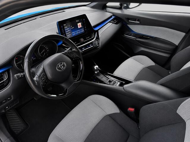 Toyota C-HR 1.8 Hybrid Dynamic Aut- Two Tone, Led Matrix, Active Lane Assist, Stoelverwarming, Camera
