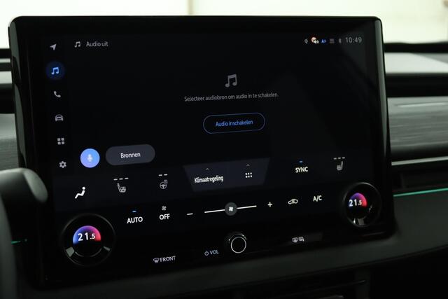 Toyota C-HR First Edition 77 kWh | Adaptive Cruise Control | Achteruitrijcamera| Stuur- en Stoelverwarming | 20 inch Velgen |