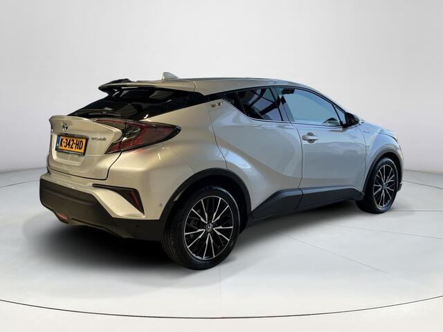 Toyota C-HR 1.8 Hybrid Executive | All-in prijs | Automaat | Navigatie | Trekhaak afneembaar