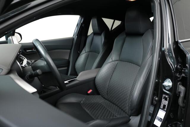 Toyota C-HR 2.0 Hybrid Executive, Leder, Trekhaak, BSM