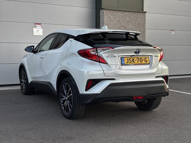 Toyota C-HR 1.8 Hybrid Ex Sport Navi Keyless Parkassist JBL Automaat