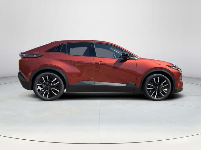 Toyota C-HR First Edition 77 kWh | Metal Oxide | 20 inch LM-velgen | Nieuw uit voorraad leverbaar |