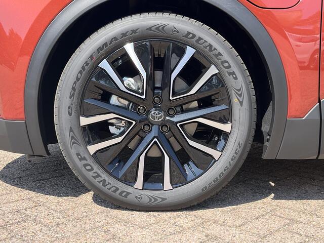 Toyota C-HR First Edition 77 kWh | Metal Oxide | 20 inch LM-velgen | Nieuw uit voorraad leverbaar |