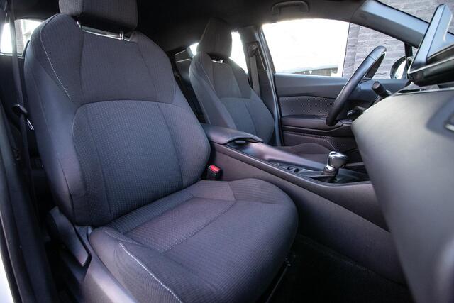 Toyota C-HR 1.8 Hybrid Dynamic | Camera | Navigatie | Stoelverwarming |