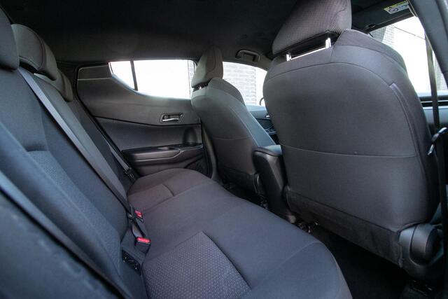 Toyota C-HR 1.8 Hybrid Dynamic | Camera | Navigatie | Stoelverwarming |
