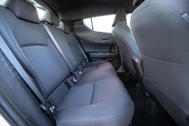 Toyota C-HR 1.8 Hybrid Dynamic | Camera | Navigatie | Stoelverwarming |