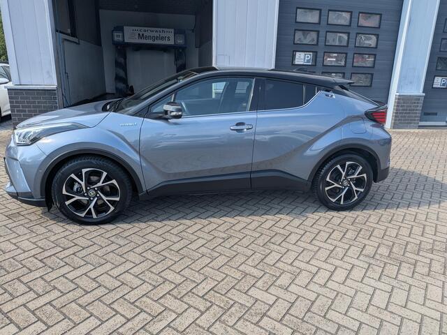 Toyota C-HR 2.0 Hybrid Bi-Tone |Rijklaar|AllSeasons|Stuur+Stoel verw|Carplay|AndroidAuto|