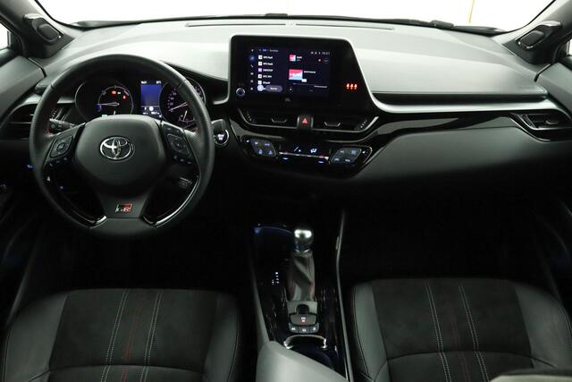 Toyota C-HR 2.0 Hybrid GR-Sport | Adaptive Cruise Control | Apple Carplay | Android Auto | Achteruitrijcamera | Parkeersensoren | JBL Audio |