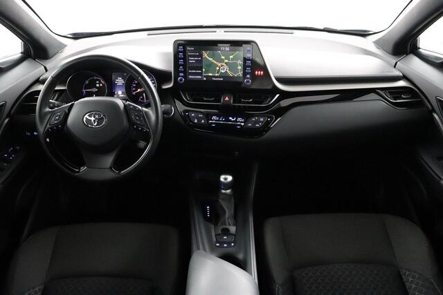 Toyota C-HR 1.8 Hybrid Dynamic Limited | Apple Carplay/Android Auto | Stoelverwarming | Parkeersensoren | Trekhaak |