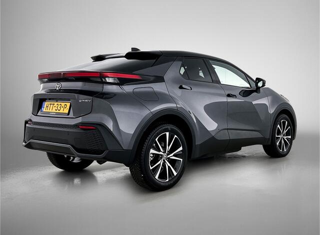 Toyota C-HR 2.0 Plug-in Hybrid 220 Dynamic | BTW voertuig | Stuur- en Stoelverwarming | Apple CarPlay/Android Auto | Climate Control | Cruise Control Adaptive | Achteruitrijcamera | Parkeersensoren voor+achter | BLIS |