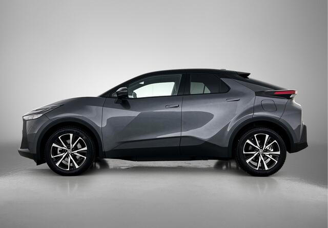 Toyota C-HR 2.0 Plug-in Hybrid 220 Dynamic | BTW voertuig | Stuur- en Stoelverwarming | Apple CarPlay/Android Auto | Climate Control | Cruise Control Adaptive | Achteruitrijcamera | Parkeersensoren voor+achter | BLIS |