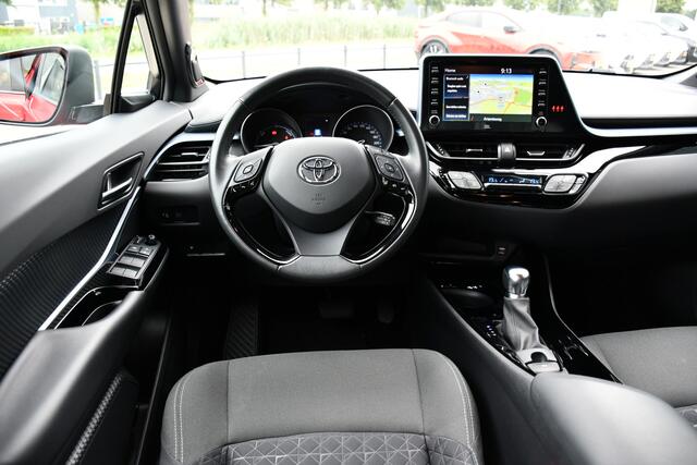 Toyota C-HR 2.0 Hybrid Style Automaat 184pk | Dodehoekdetectie | LED-pack | Trekhaak | NL-auto |