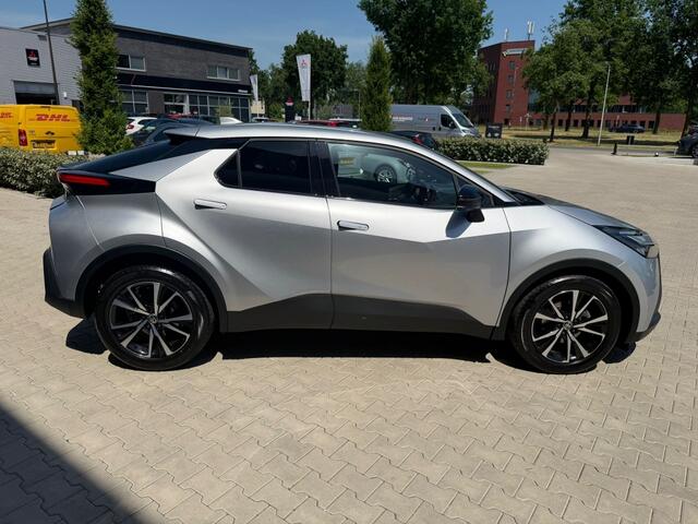 Toyota C-HR 1.8 Hybrid 140 Dynamic | Blindspot | Parkeersensoren V+A
