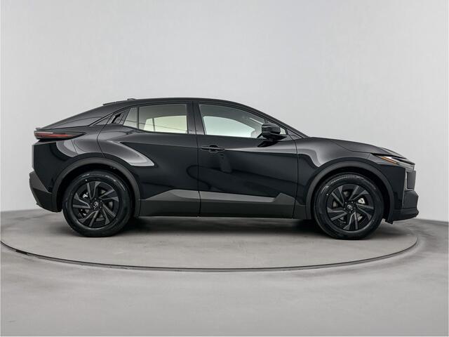 Toyota C-HR First Edition 77 kWh *EV-Deal* | Apple Carplay & Android Auto | Parkeercamera | *