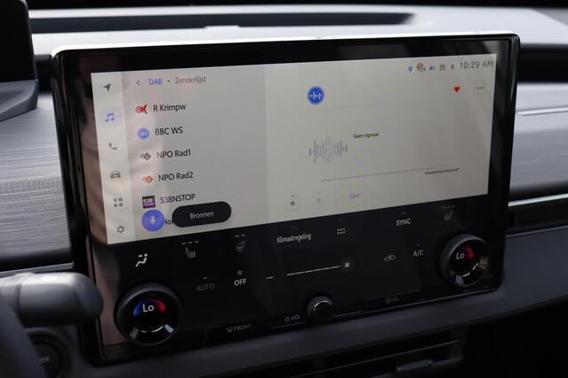 Toyota C-HR Executive AWD 77 kWh, ¤ 2.500 Inruil Voordeel ! Panoramadak, Apple carplay / Android auto.