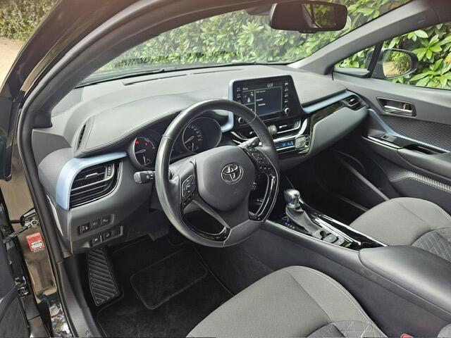 Toyota C-HR 2.0 Hybrid First Edition Dodehoekdetectie/Stuurverwarming