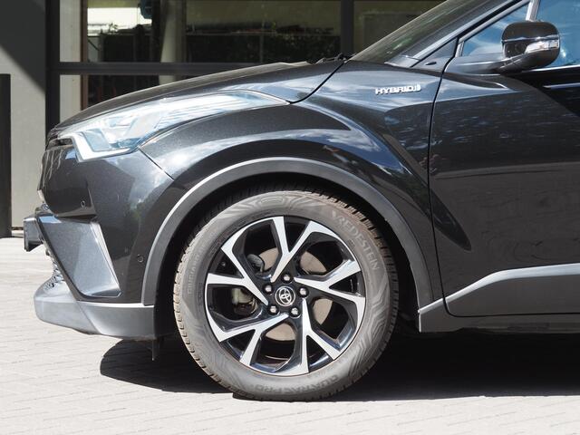 Toyota C-HR 1.8 Hybrid Executive Stoel/stuurverwaring |Navigatie|Adap.Cruise controle