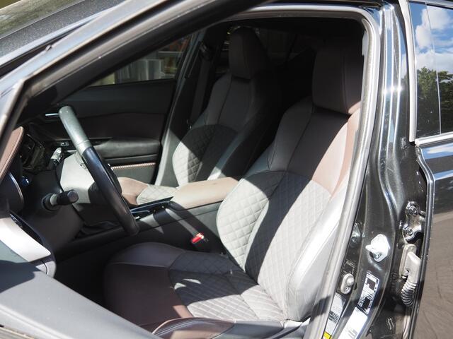 Toyota C-HR 1.8 Hybrid Executive Stoel/stuurverwaring |Navigatie|Adap.Cruise controle