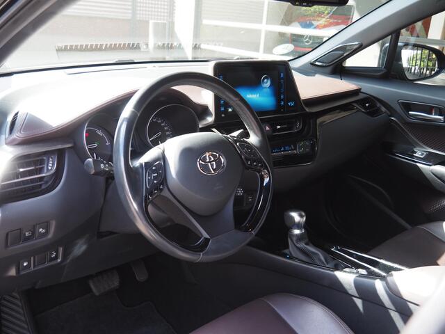 Toyota C-HR 1.8 Hybrid Executive Stoel/stuurverwaring |Navigatie|Adap.Cruise controle