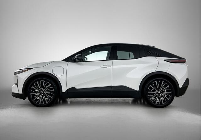 Toyota C-HR Executive AWD 77 kWh *EV-Deal* | Stoel en stuurwielverwarming |