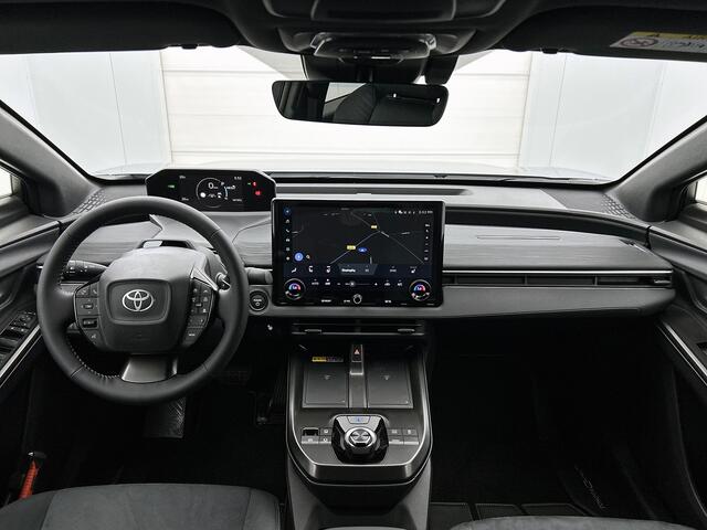 Toyota C-HR Executive AWD 77 kWh *EV-Deal* | Stoel en stuurwielverwarming |